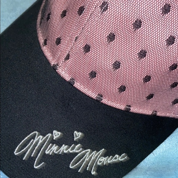 NWT DISNEY Minnie Mouse ball cap or hat w/… - Picture 4 of 6